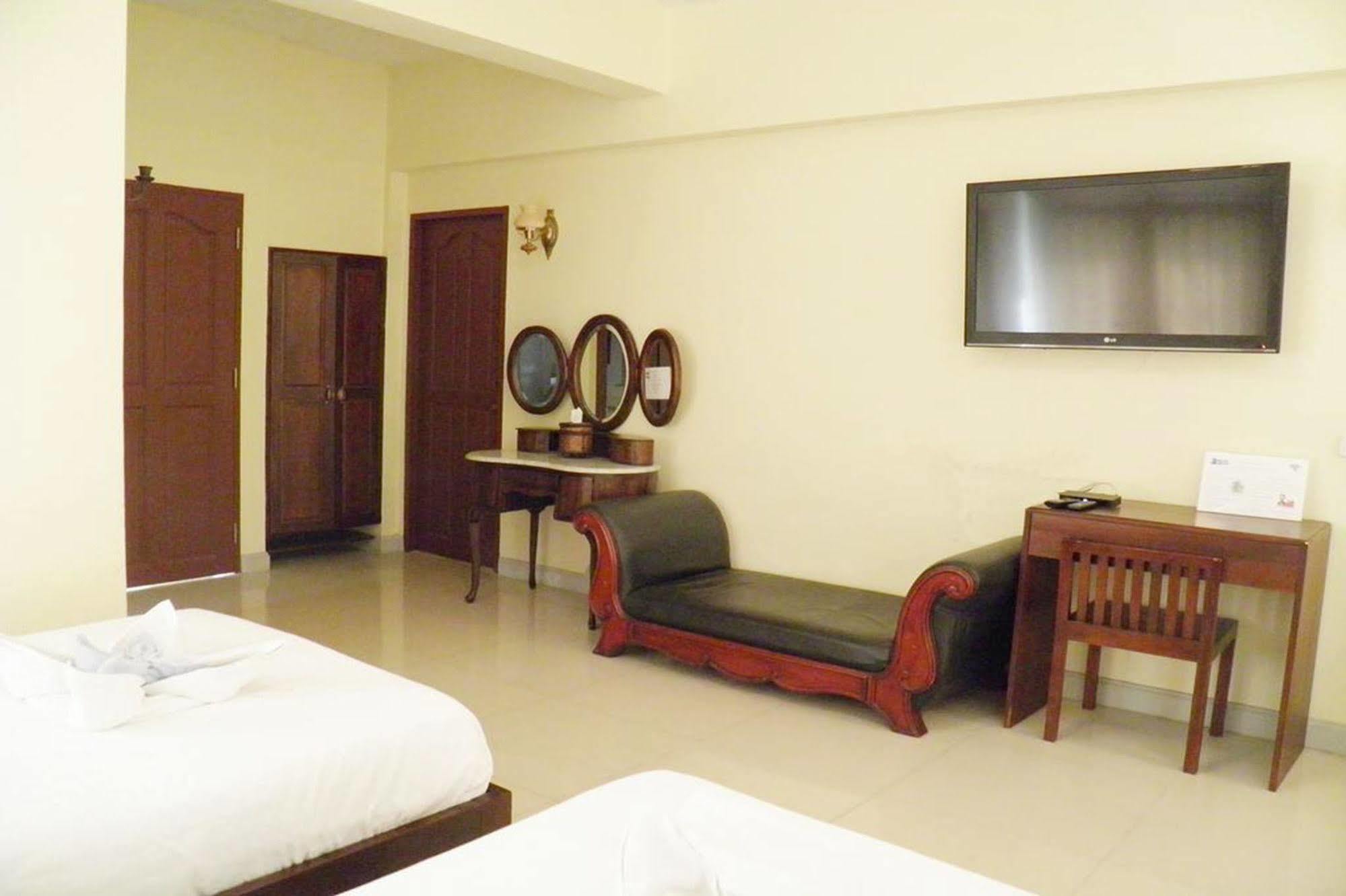 Chivapuri Residence Bangsaen Chonburi Eksteriør bilde